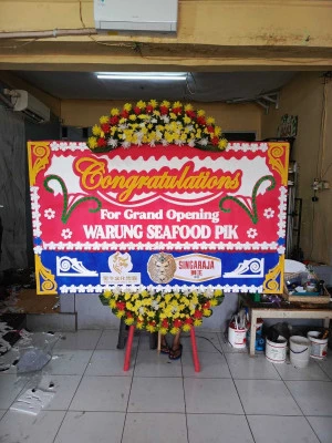 Papan Bunga di Cipinang Besar Selatan